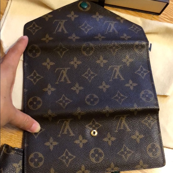 ⛔️KEEP⛔️Authentic Louis Vuitton JOSEPHINE wallet - Picture 5 of 8